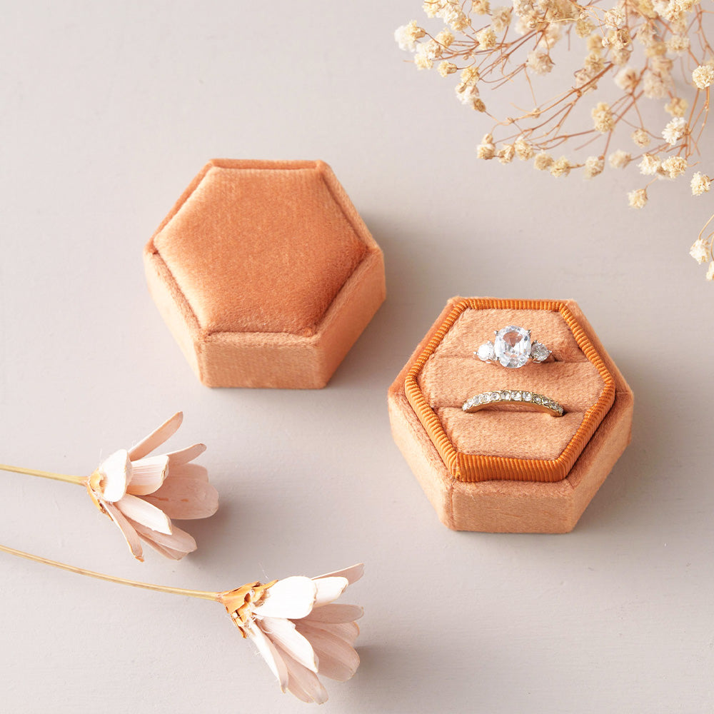 Vintage Hexagon Velvet Ring Box