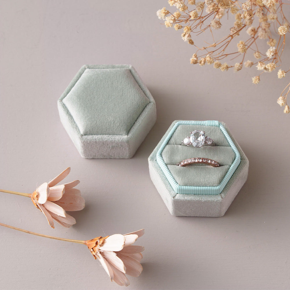 Vintage Hexagon Velvet Ring Box