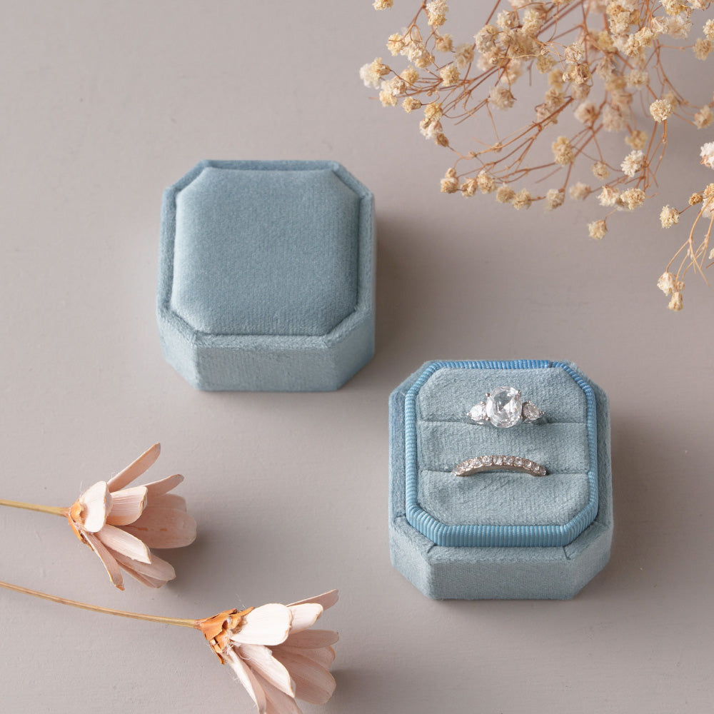 Double Slot Octagon Velvet Ring Box