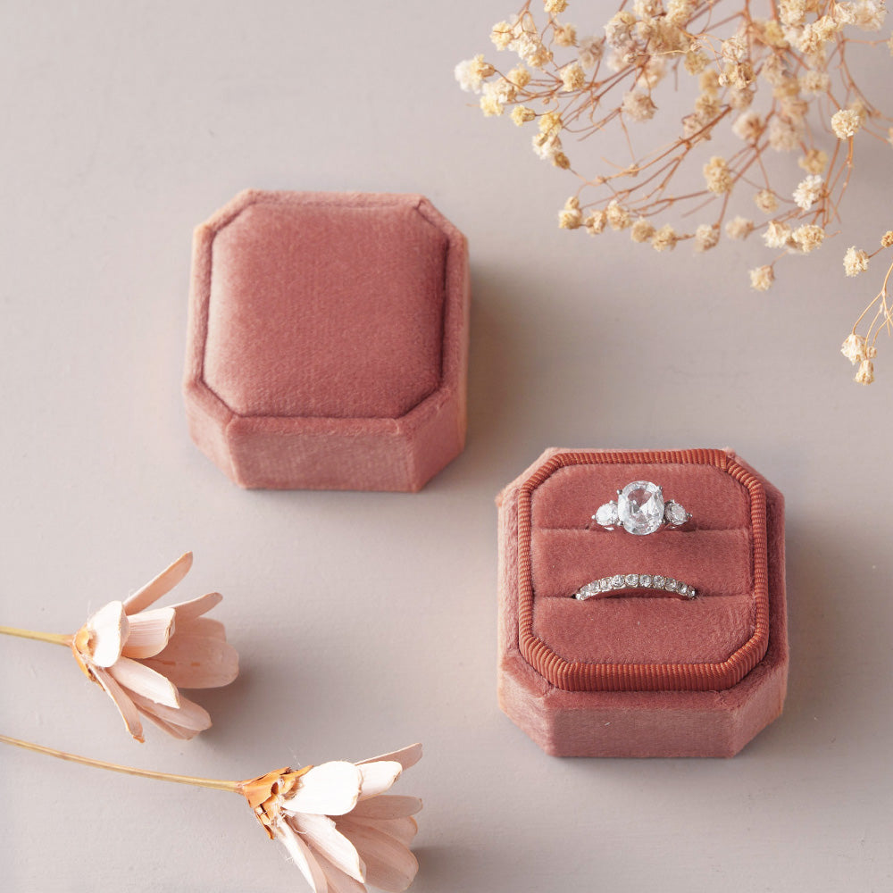 Double Slot Octagon Velvet Ring Box