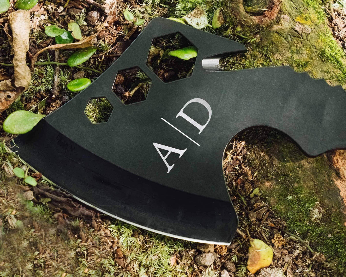 Personalized Throwing Axe with Engraved Head or Handle — product detail 9