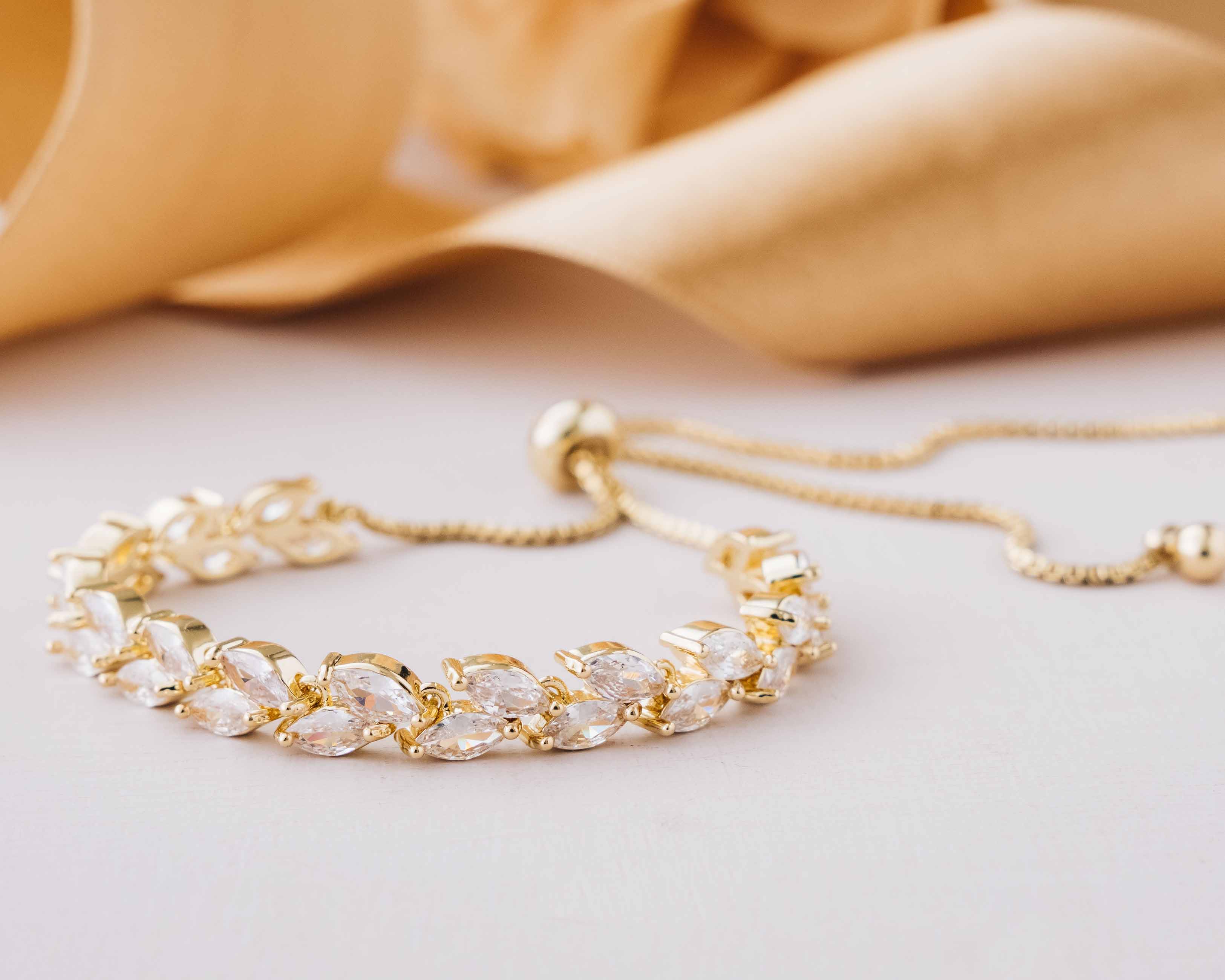 Verstellbares, zierliches Armband in Gold/Silber/Roségold