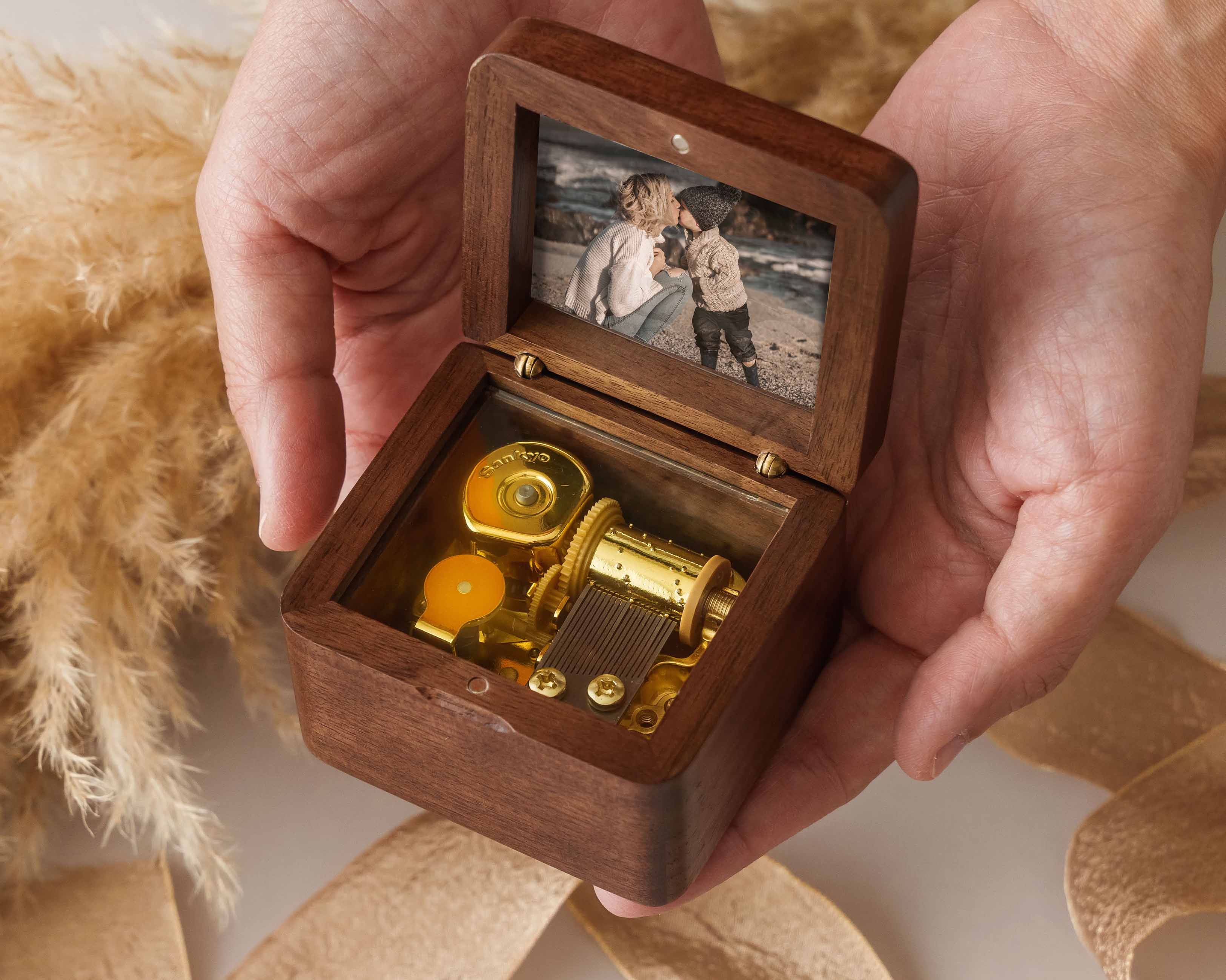 Personalized Music Box