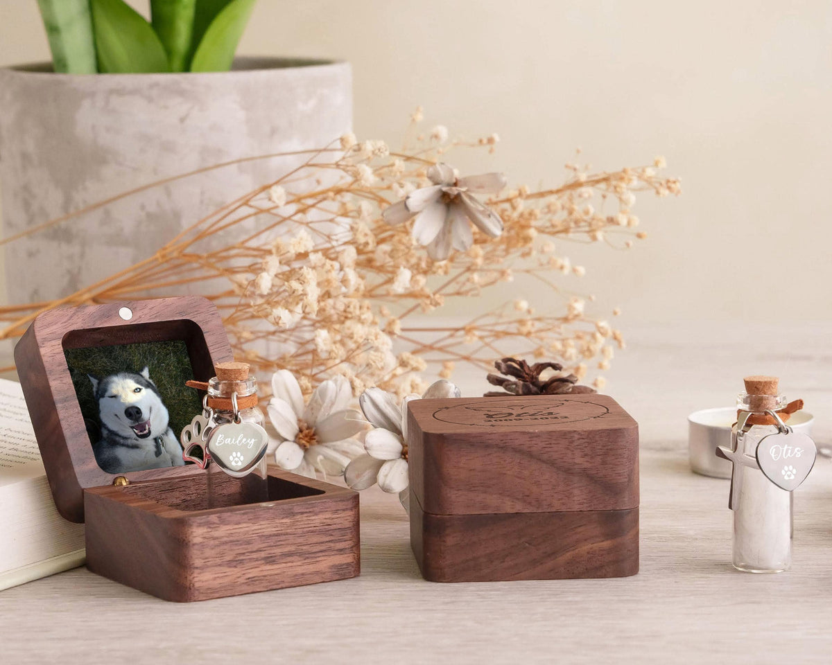 Personalized Wooden Pet Memorial Keepsake Box — personalization choice chart