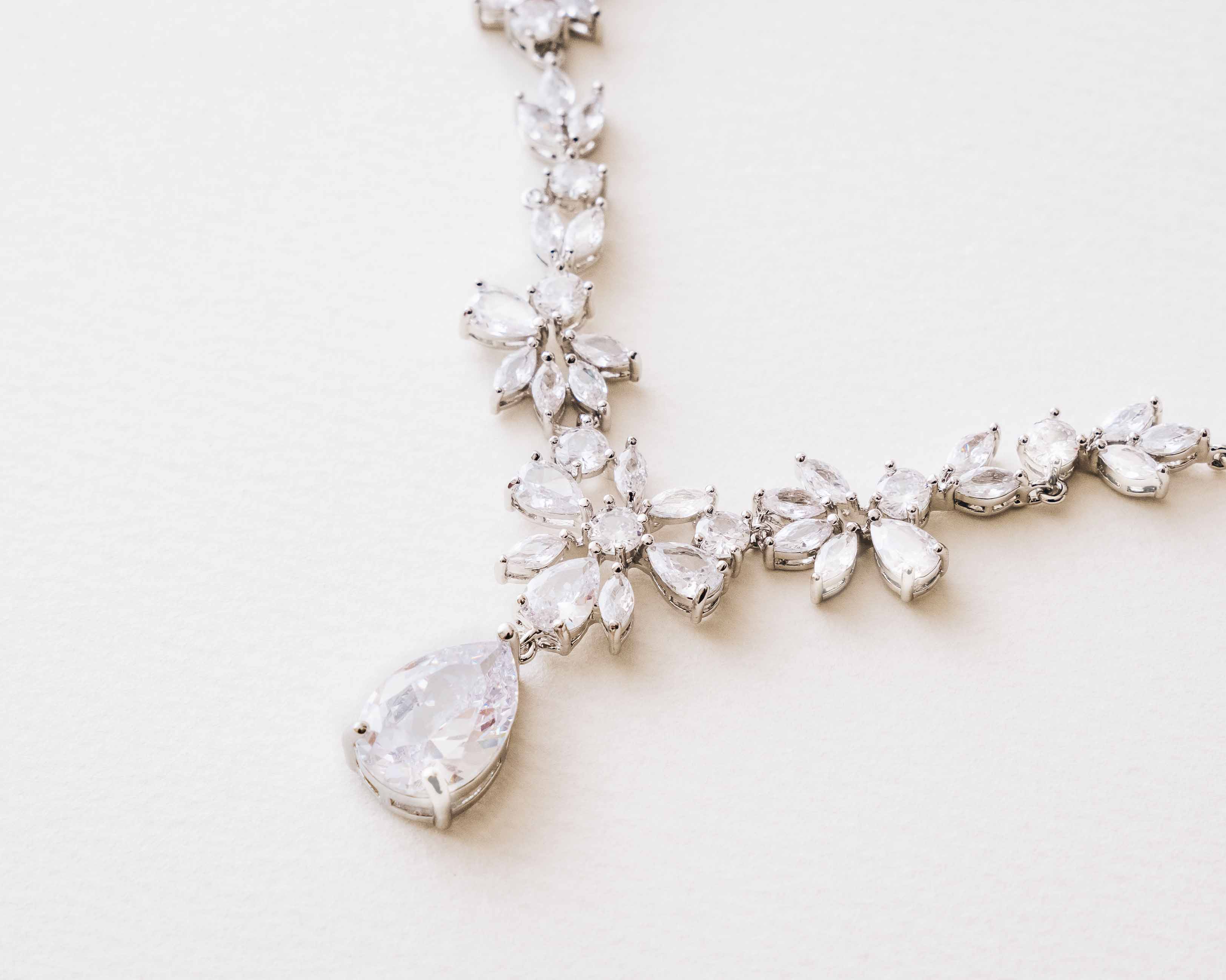 Silver Crystal Bridal Necklace Earrings Set - The perfect wedding jewelry.