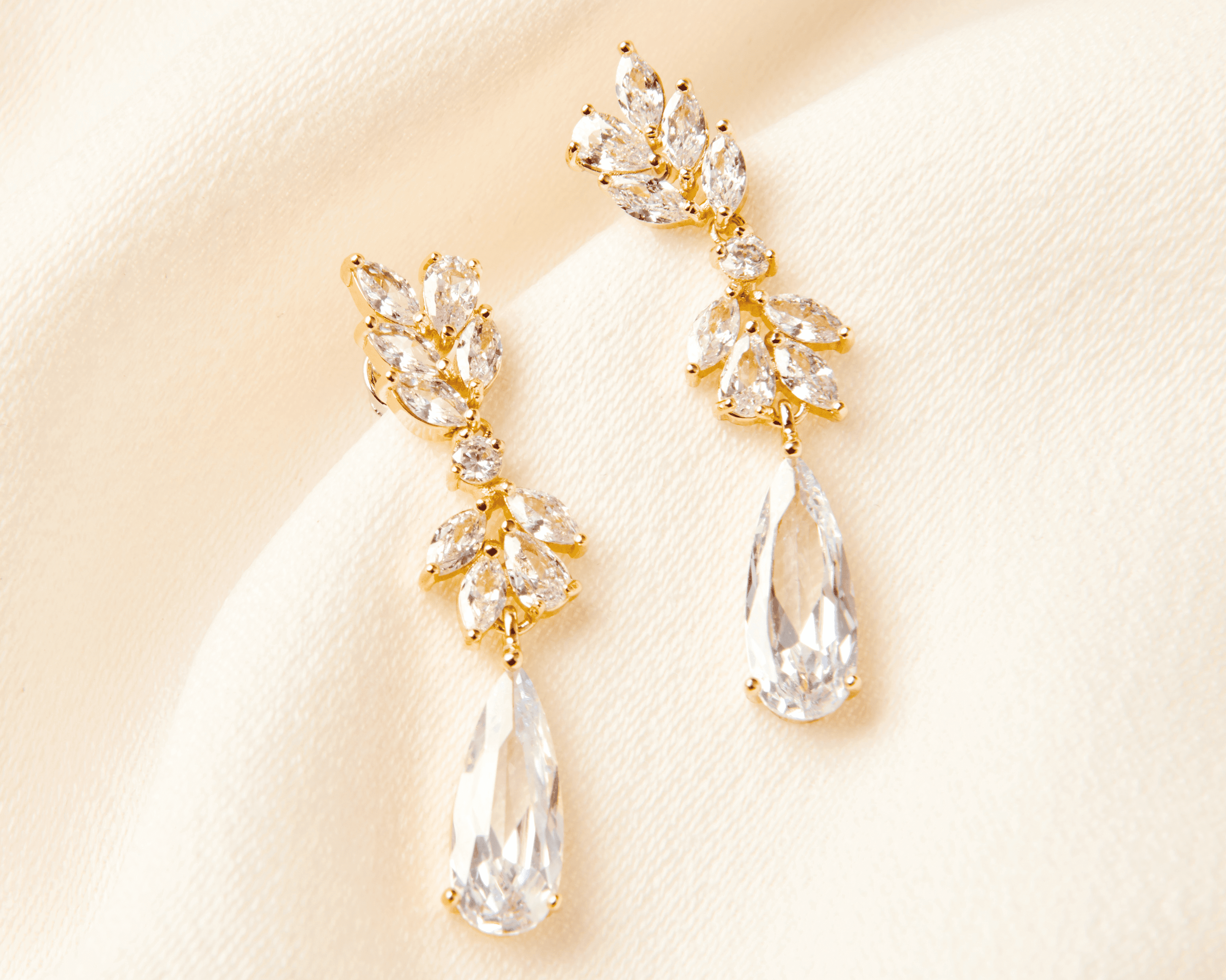 Crystal Drop Earrings - Pearl Dangle Earrings - Hundred Hearts